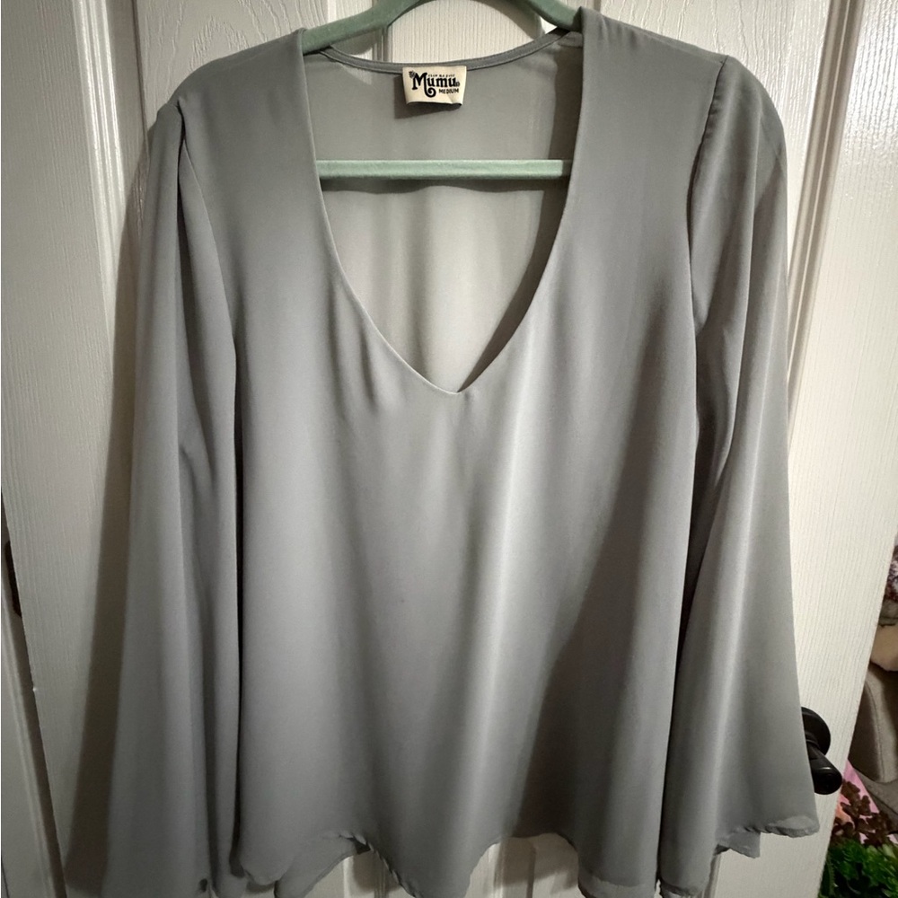 Show Me Your MuMu Light Gray V-Neck Blouse